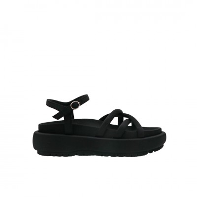Favela Spice Black Platforms