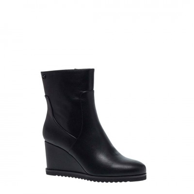 Mexx Safia Raft Black Ankle Boot