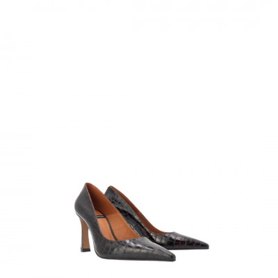 Angel Alarcon Lariah Black Pumps