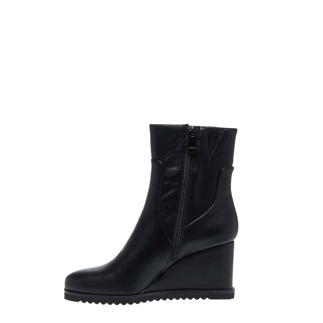 Mexx Safia Raft Black Ankle Boot