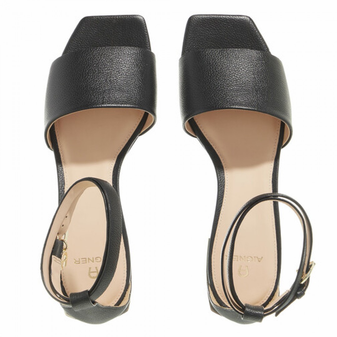 Aigner Saskia 6 Sandals Black